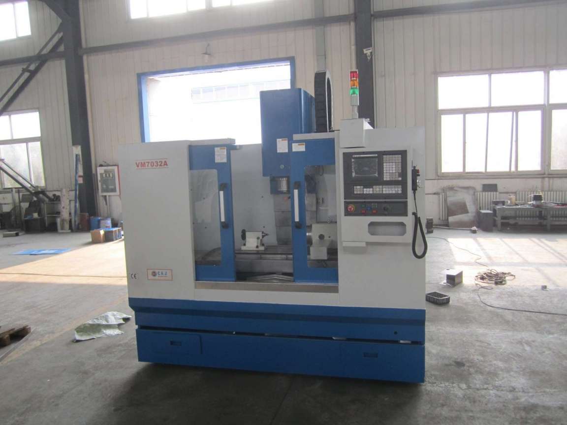 Ecconomic CNC Machining Center (XH7132A)